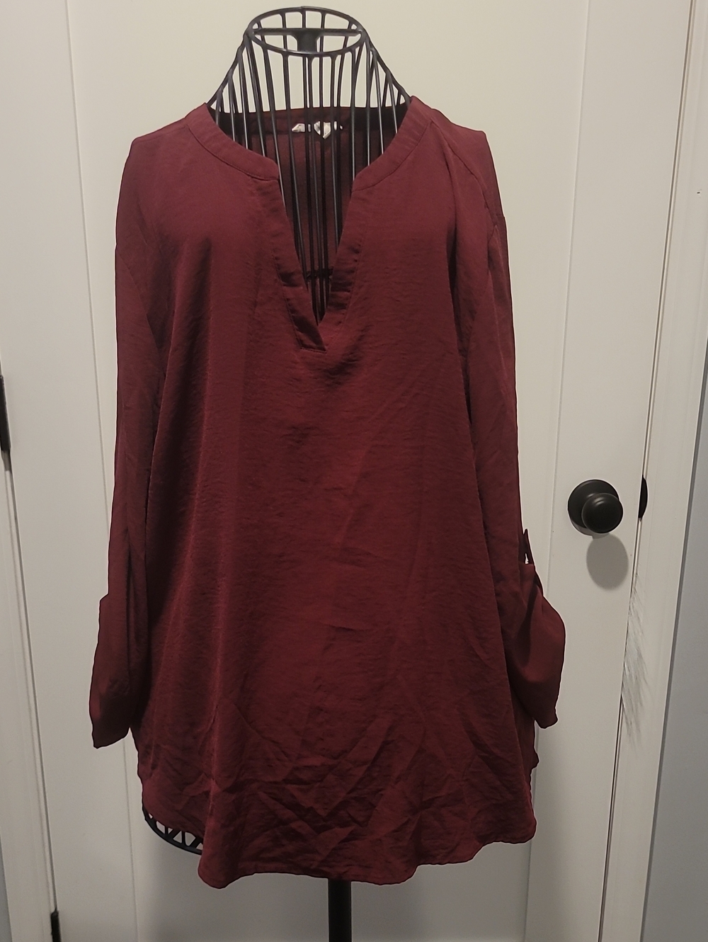 Maurices Women's Maroon Long-Sleeve V-Neck Tunic Top
